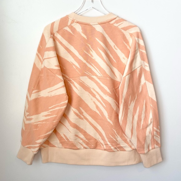 Sweaty Betty Essential Crew Neck Sweatshirt - Picture 6 of 9